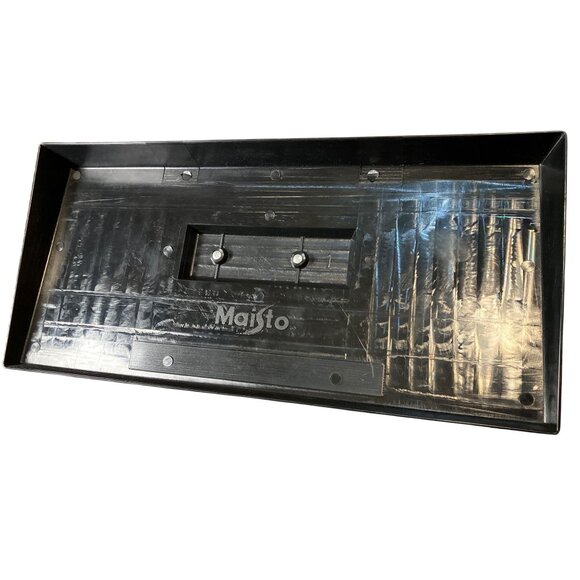 Maisto 1951 Volkswagen Beetle Die-Cast Model Car In Red On Plastic Base - Picture 11 of 15